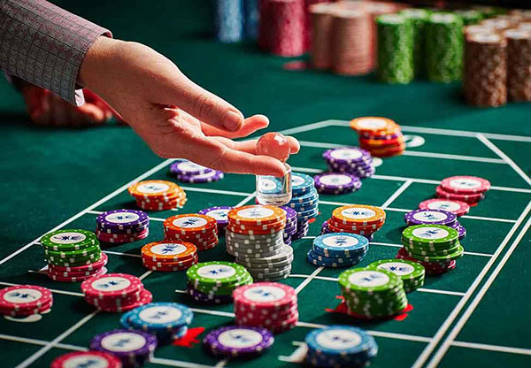 Vì sao phải sử dụng phỉnh trong sòng Casino?